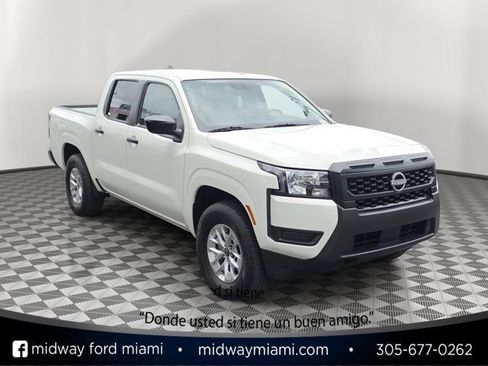 Used 2025 Nissan Frontier S RWD image 1