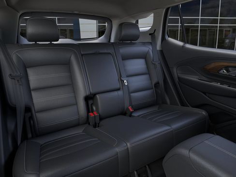 New 2024 GMC Terrain Denali AWD/4WD image 17