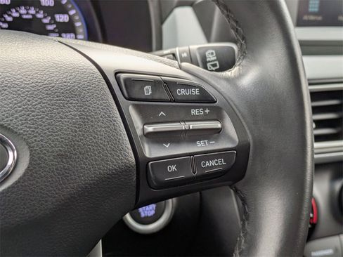 Used 2021 Hyundai Kona SEL image 19