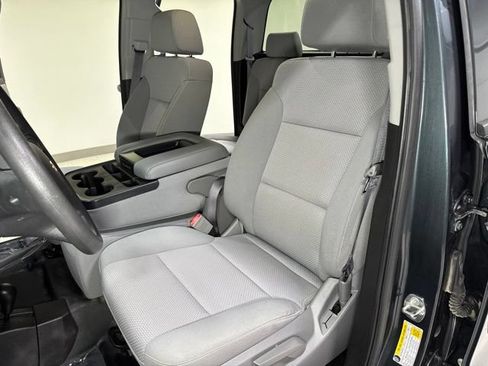 Used 2017 Chevrolet Silverado 1500 W/T AWD/4WD image 12