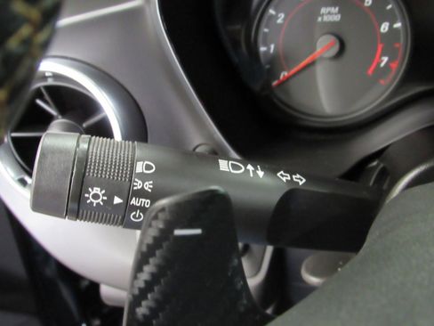 Used 2016 Chevrolet Camaro SS image 24