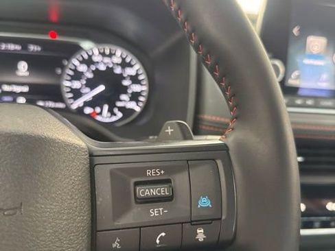 Certified 2026 Nissan Rogue SV AWD/4WD image 13