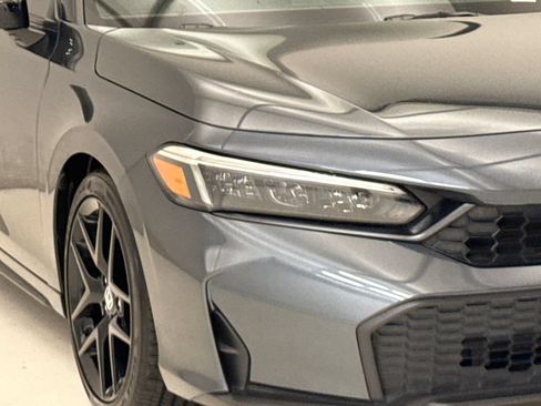 Certified 2025 Honda Civic Sport image 5