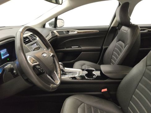 Used 2014 Ford Fusion SE w/ Equipment Group 502A image 17