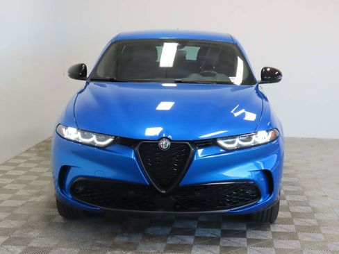 Used 2024 Alfa Romeo Tonale Veloce image 2