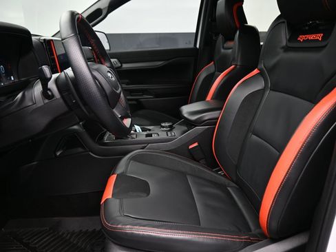 Used 2025 Ford Ranger Raptor image 10