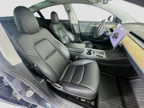 Used 2023 Tesla Model 3 Standard Range RWD image 30