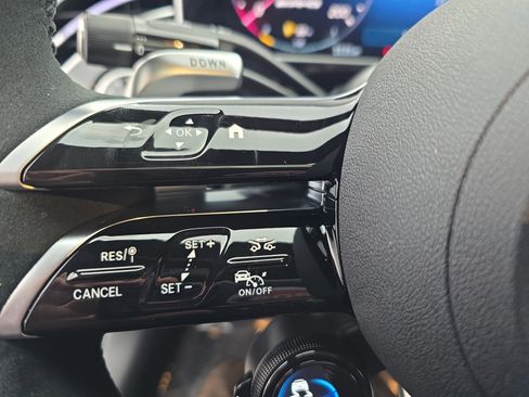 New 2026 Mercedes-Benz E 53 AMG e 4MATIC Sedan image 17