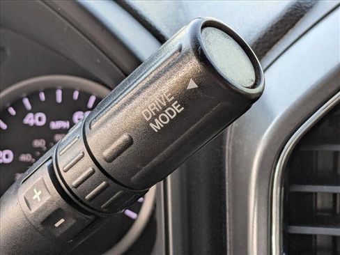 Used 2022 Ford F250 XLT w/ XLT Value Package image 12