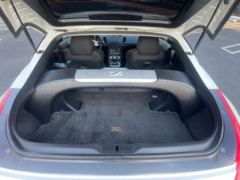 Used 2008 Nissan 350Z Coupe w/ Cargo Convenience Pkg image 10