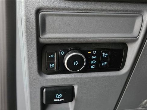 Used 2025 Ford F150 XLT w/ Equipment Group 301A Standard AWD/4WD image 27