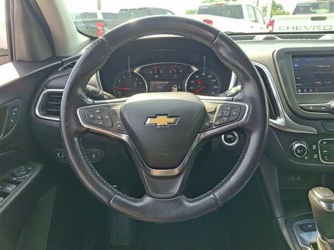 Used 2021 Chevrolet Equinox LT AWD/4WD image 19