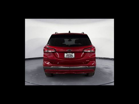 Used 2022 Chevrolet Equinox RS w/ Infotainment Package FWD image 5