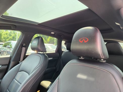 Used 2020 INFINITI QX50 Essential w/ Edition 30 Package AWD/4WD image 12