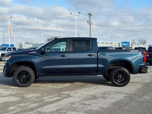 Used 2022 Chevrolet Silverado 1500 LT Trail Boss image 2