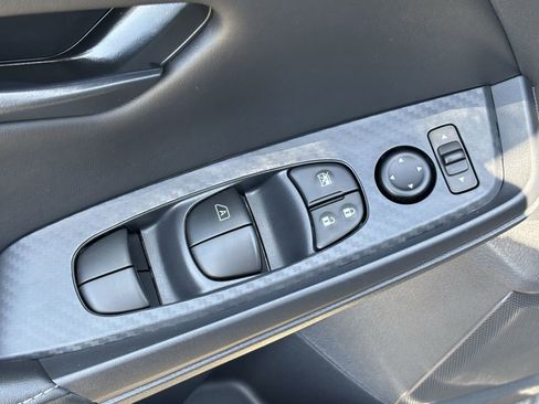 New 2025 Nissan Sentra S image 18