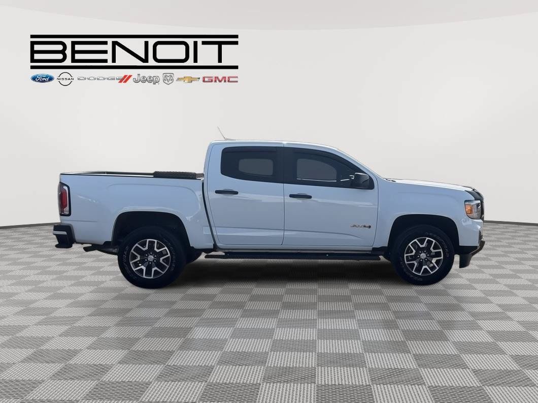 Used 2022 GMC Canyon AT4 w/ Trailering Package AWD/4WD image 4
