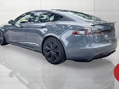 Used 2021 Tesla Model S Plaid image 2