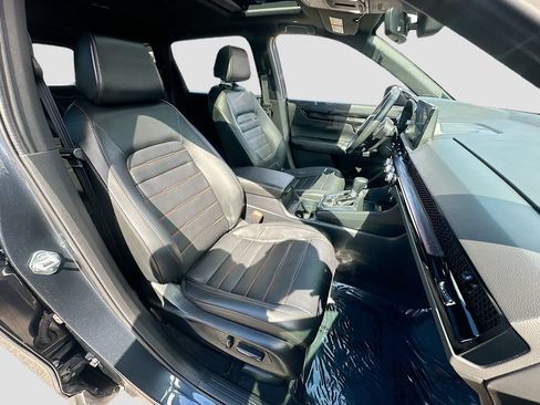 Used 2025 Honda CR-V Sport Touring image 29