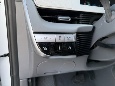 Certified 2023 Hyundai Ioniq 5 SEL w/ Cargo Package image 22