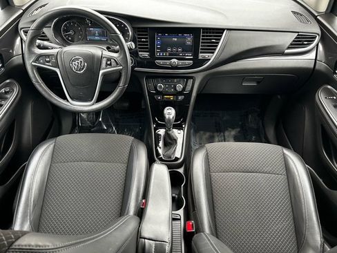 Used 2022 Buick Encore Preferred w/ Safety Package image 24