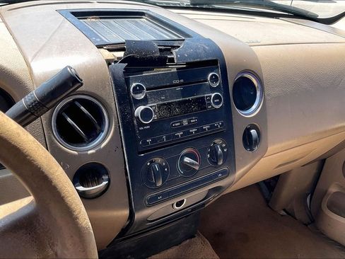 Used 2005 Ford F150 STX RWD image 6