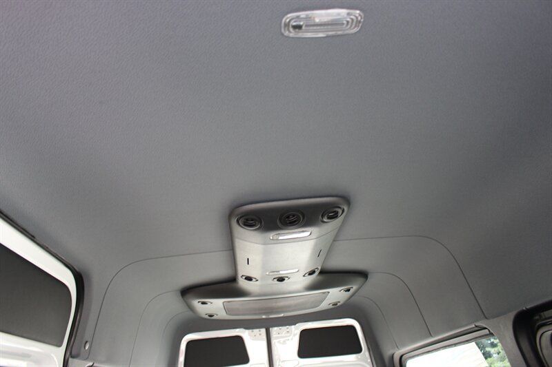 Used 2024 Mercedes-Benz Sprinter 2500 image 14