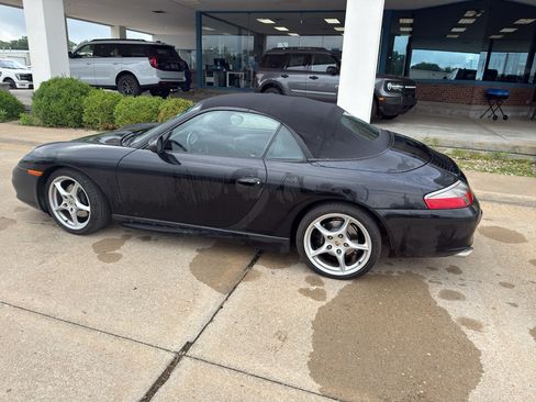 Used 2002 Porsche 911 Carrera RWD image 9