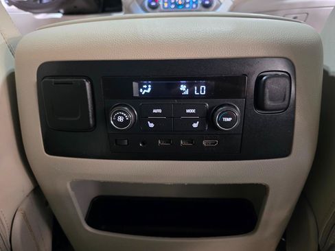 Used 2017 GMC Yukon XL Denali w/ Open Road Package AWD/4WD image 29