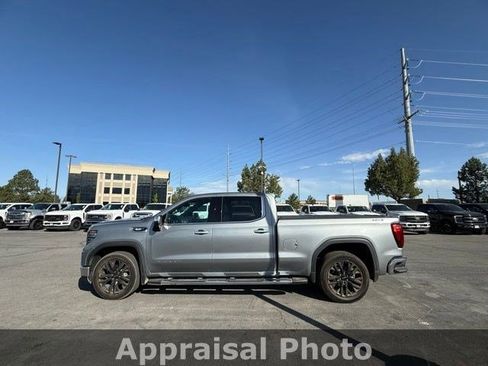 Used 2024 GMC Sierra 1500 SLT w/ SLT Premium Package AWD/4WD image 2