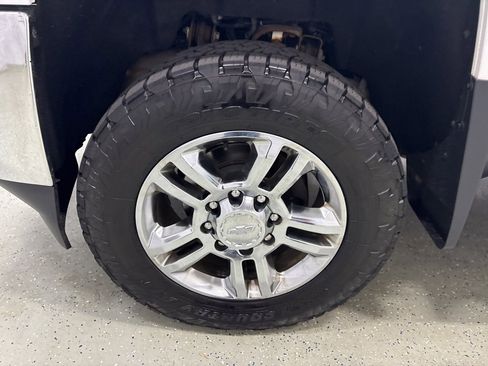 Used 2017 Chevrolet Silverado 2500 LTZ w/ Duramax Plus Package image 9