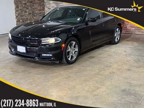 Used 2017 Dodge Charger SXT AWD/4WD image 1
