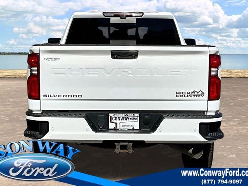 Used 2021 Chevrolet Silverado 2500 High Country image 7
