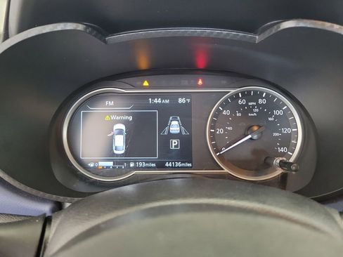 Used 2023 Nissan Versa SV w/ Electronics Package FWD image 25