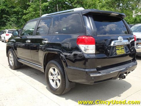 Used 2013 Toyota 4Runner SR5 w/ Convenience Pkg AWD/4WD image 8