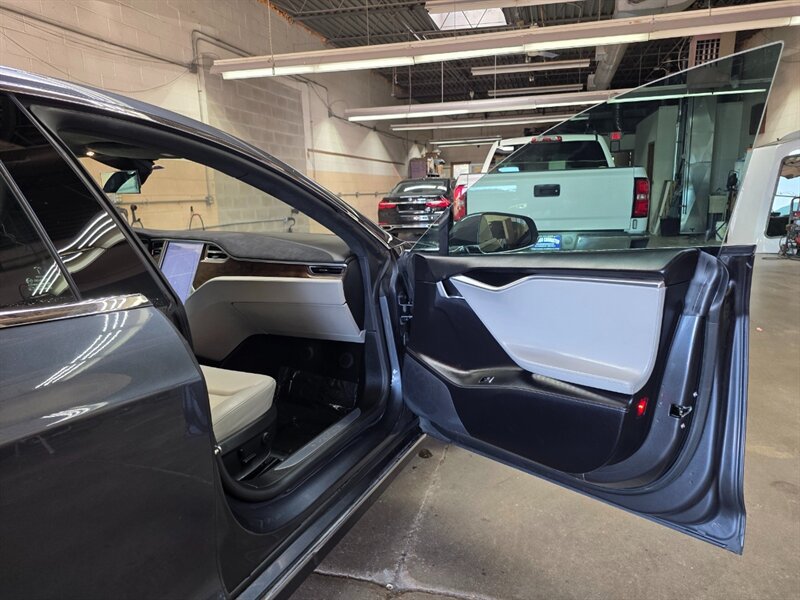 Used 2016 Tesla Model S 90D AWD/4WD image 20