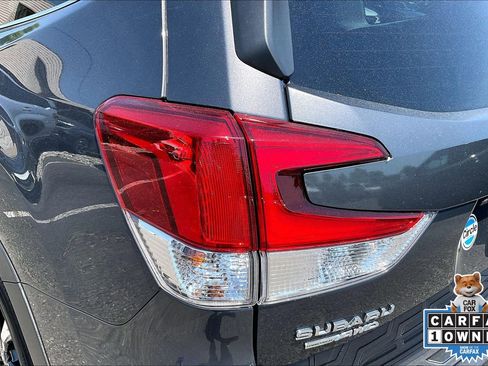 Certified 2023 Subaru Forester Limited AWD/4WD image 28