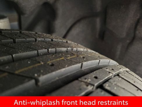 Used 2024 Volvo XC60 T8 Core image 11