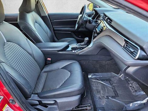 Used 2019 Toyota Camry SE image 20
