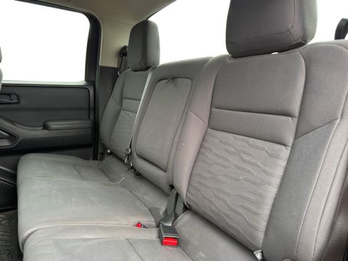 Certified 2022 Nissan Frontier S w/ Technology Package AWD/4WD image 14