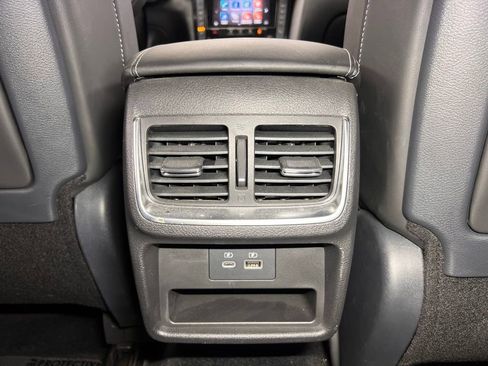 Used 2024 INFINITI QX50 Luxe AWD/4WD image 19