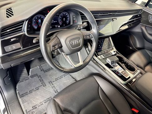 Used 2025 Audi Q7 3.0T Premium Plus w/ Premium Plus Package image 9