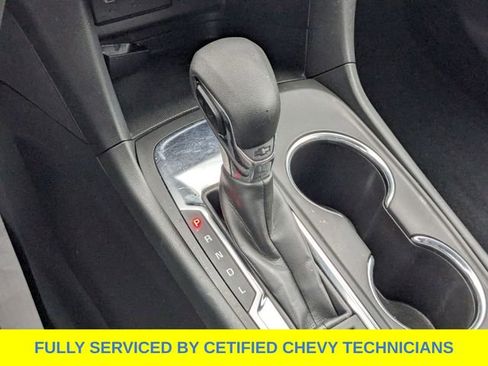 Used 2022 Chevrolet Equinox LT FWD image 22