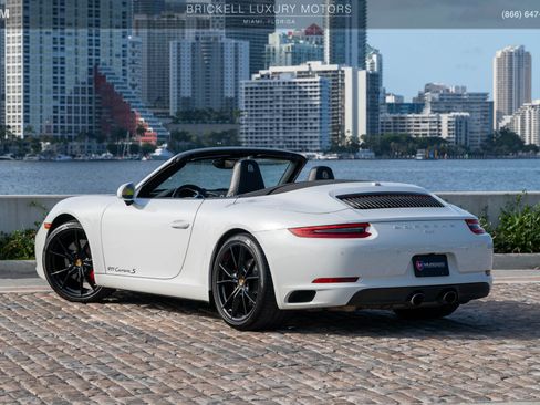 Used 2017 Porsche 911 Carrera S RWD image 16