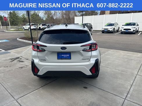 Used 2024 Subaru Crosstrek 2.0i Premium AWD/4WD image 6