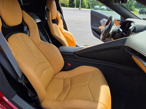 Used 2023 Chevrolet Corvette Stingray Premium Cpe w/ Z51 Performance Package RWD image 21
