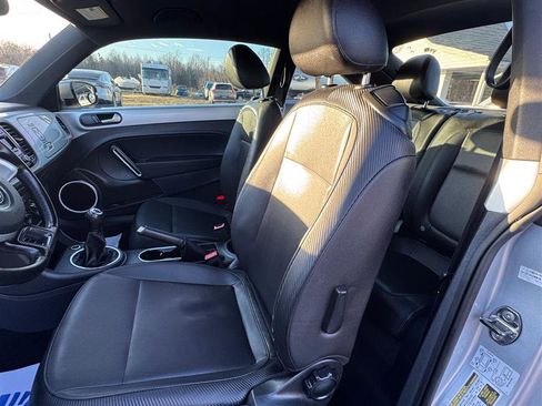Used 2012 Volkswagen Beetle 2.5 image 30