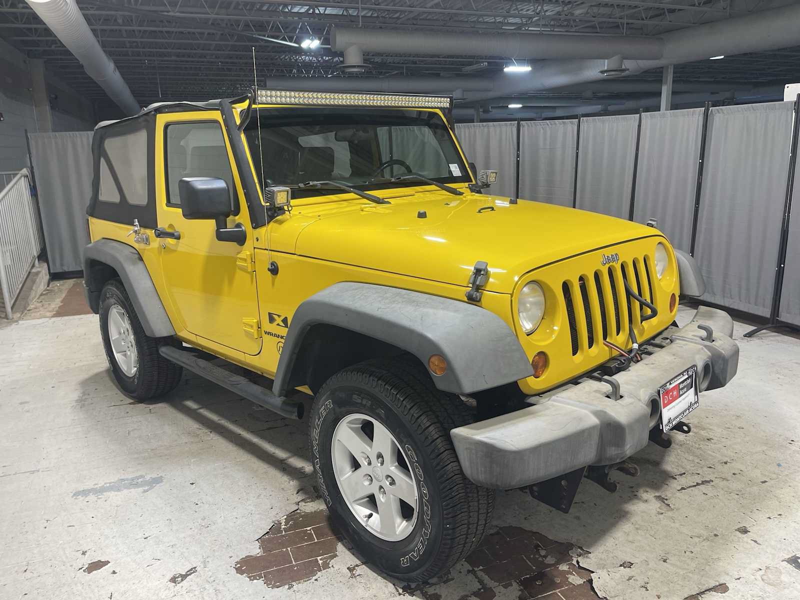 Used 2009 Jeep Wrangler X AWD/4WD image 27
