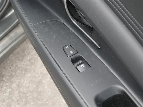 New 2025 Hyundai Elantra SEL image 26