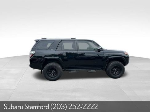 Used 2021 Toyota 4Runner SR5 Premium w/ Moonroof Package AWD/4WD image 9